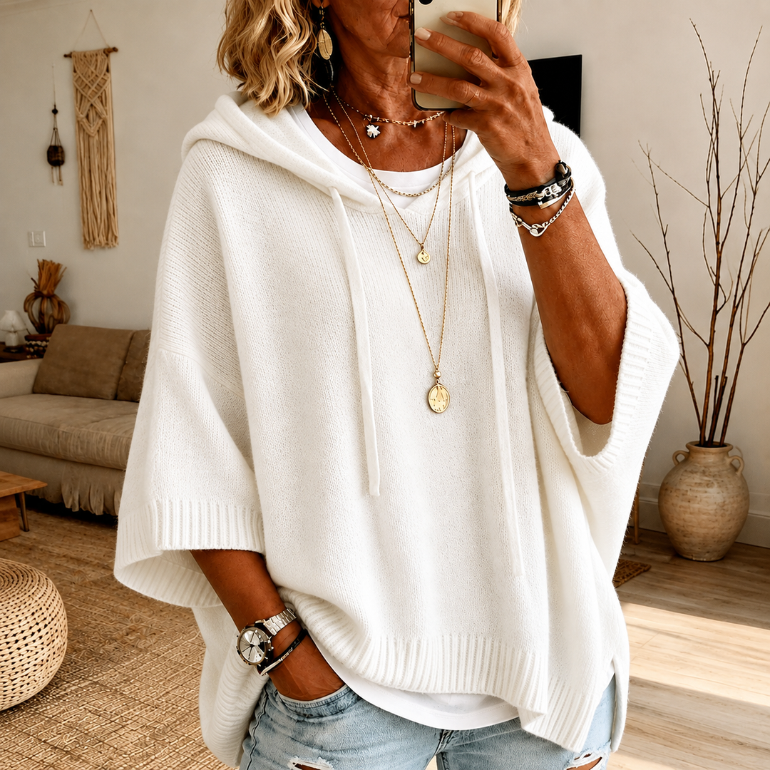 Maglione poncho bianco Janice – Stile avvolgente e rilassato