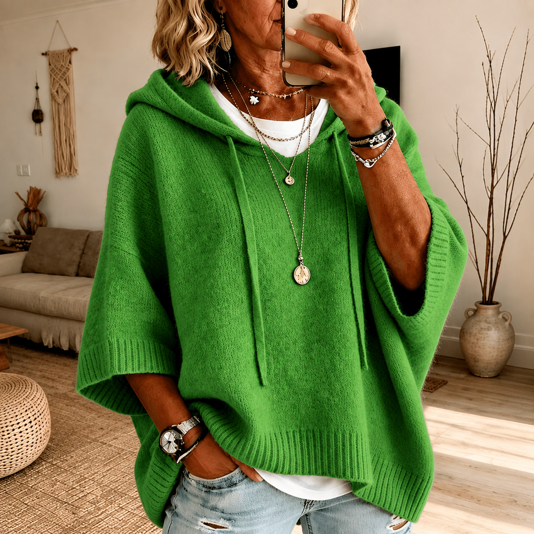 Margaux – Poncho in maglia verde elegante