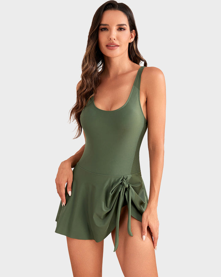 Ultima occasione: 50% DI SCONTO – Costume intero da donna con controllo della pancia e chiusura con bottoni