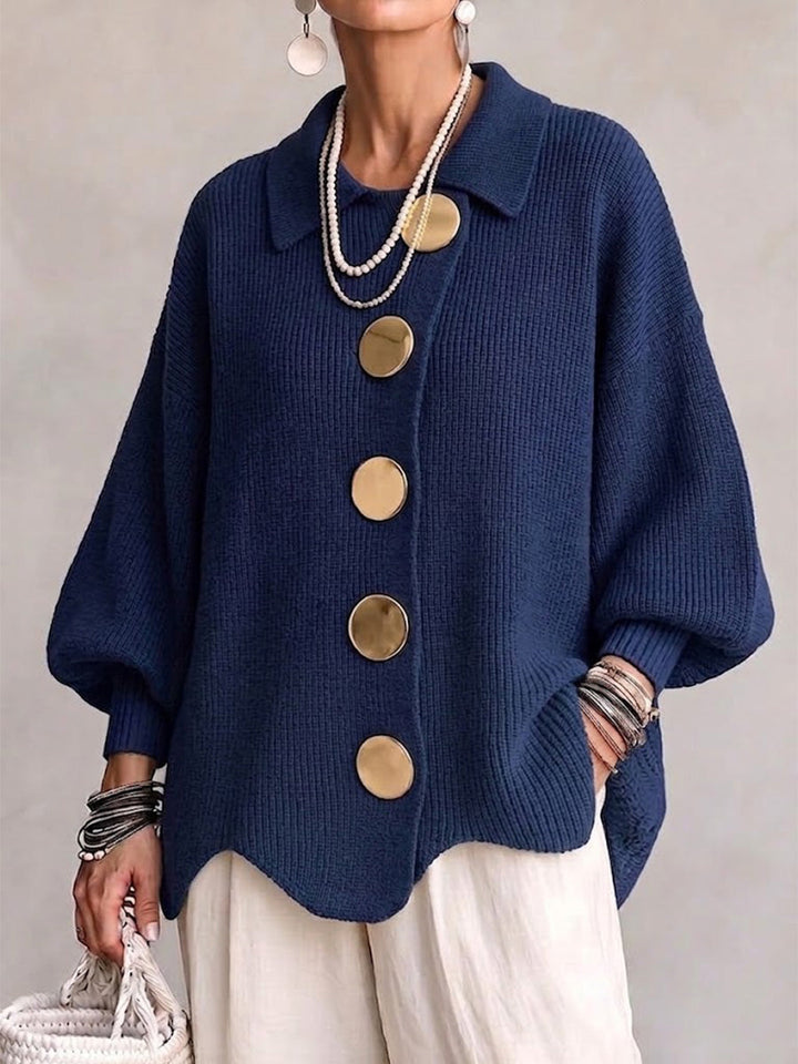Vittoria | Cardigan Oversize con Grandi Bottoni Dorati