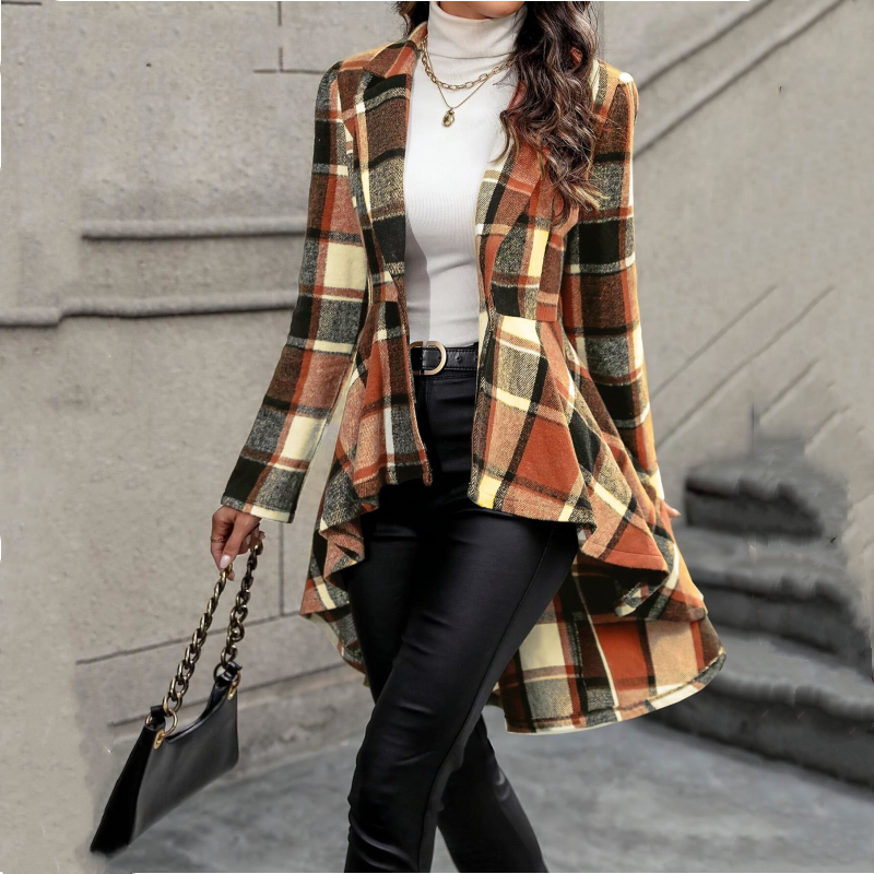 Stile Distintivo | Cappotto Donna a Quadri con Orlo Asimmetrico, Baschina e Vita Sagomata